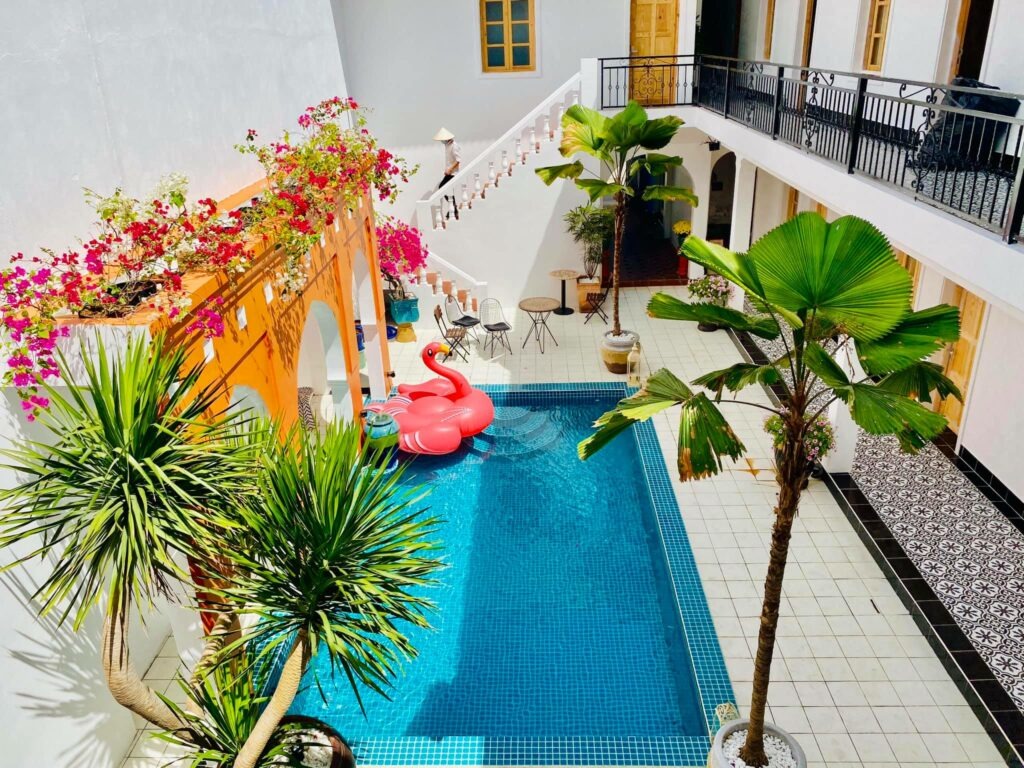 Review Casabella Homestay